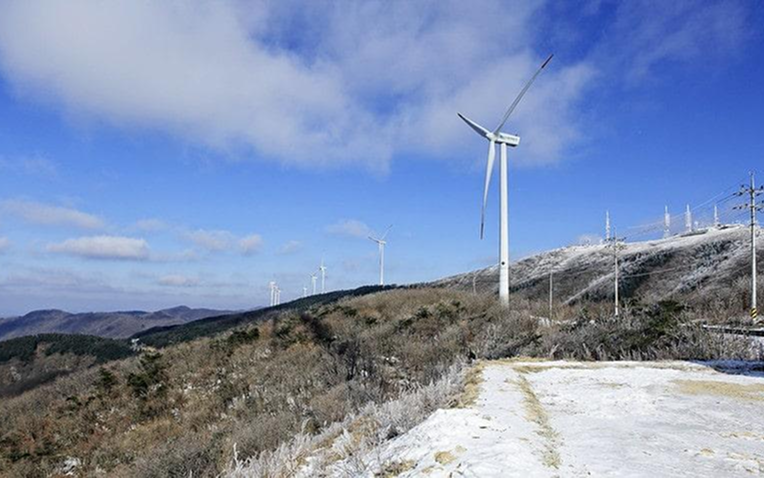 Second image for Why Clean Tech Is Becoming the New Global Power Race